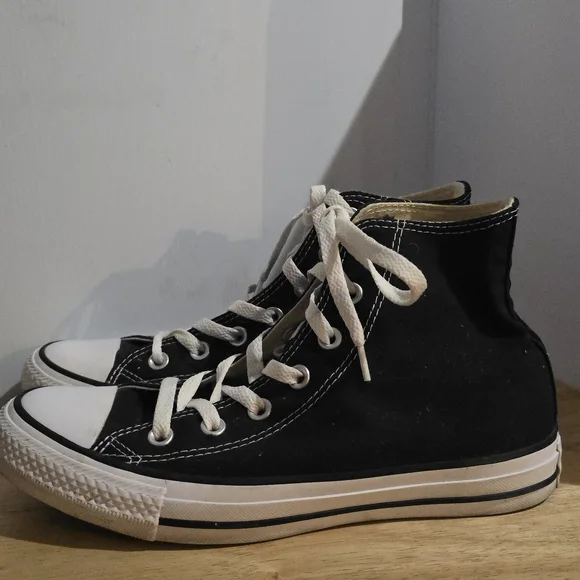 Unisex Chuck Taylor Converse All Star Black High-Top Sneakers - Picture 4 of 11